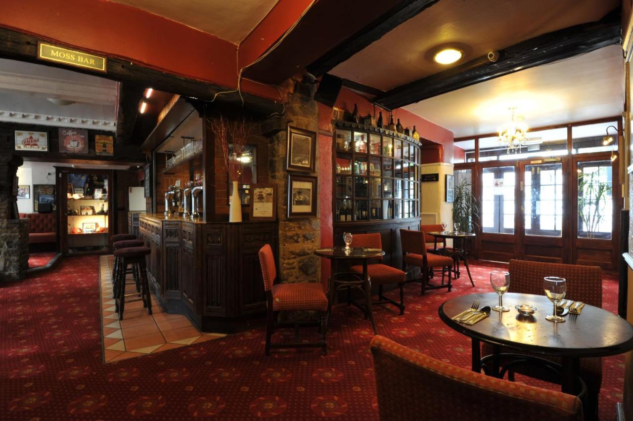Crown Hotel Brackley מראה חיצוני תמונה